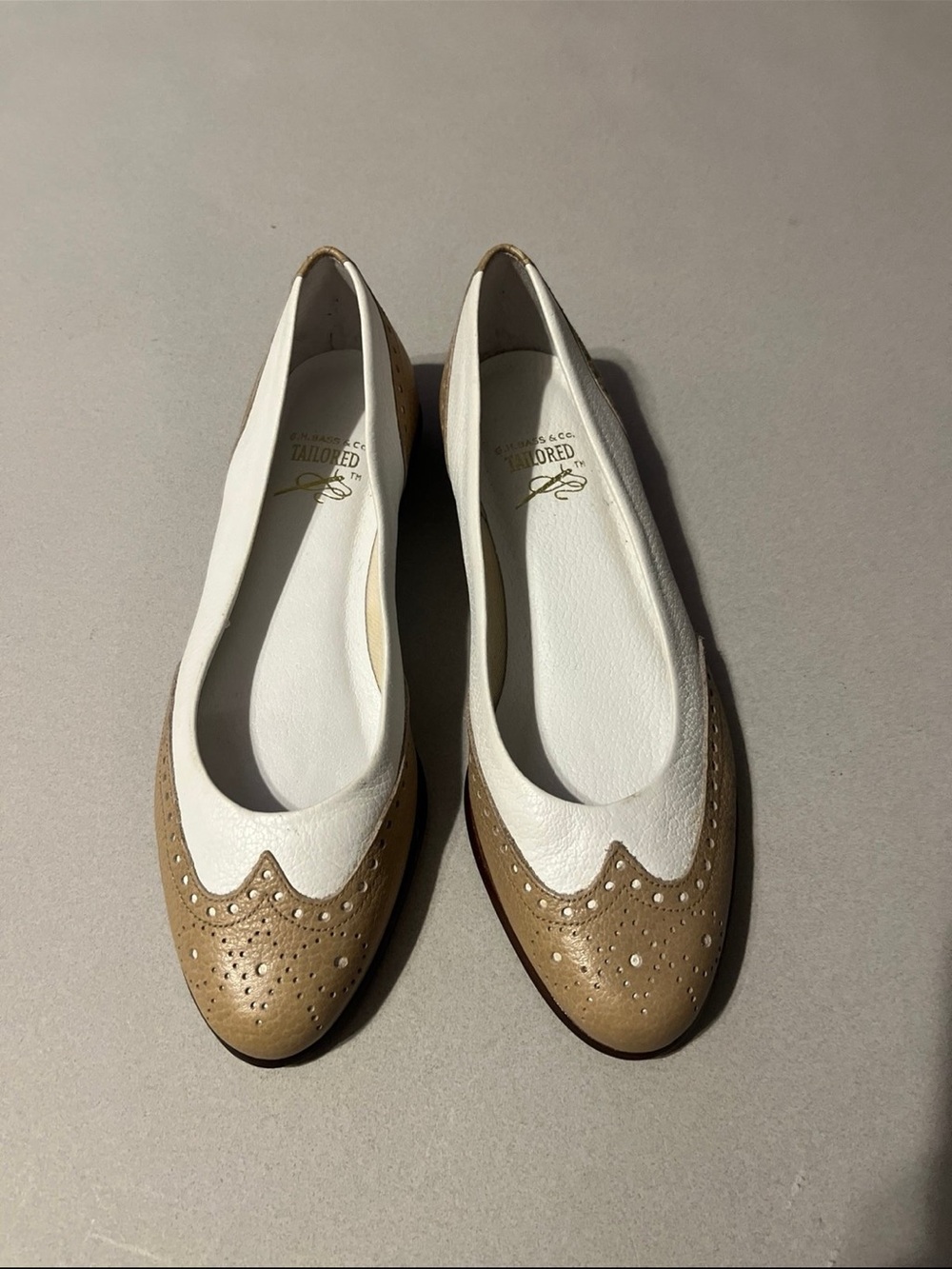 Bass White and Tan Leather Wingtip Ballet Flats